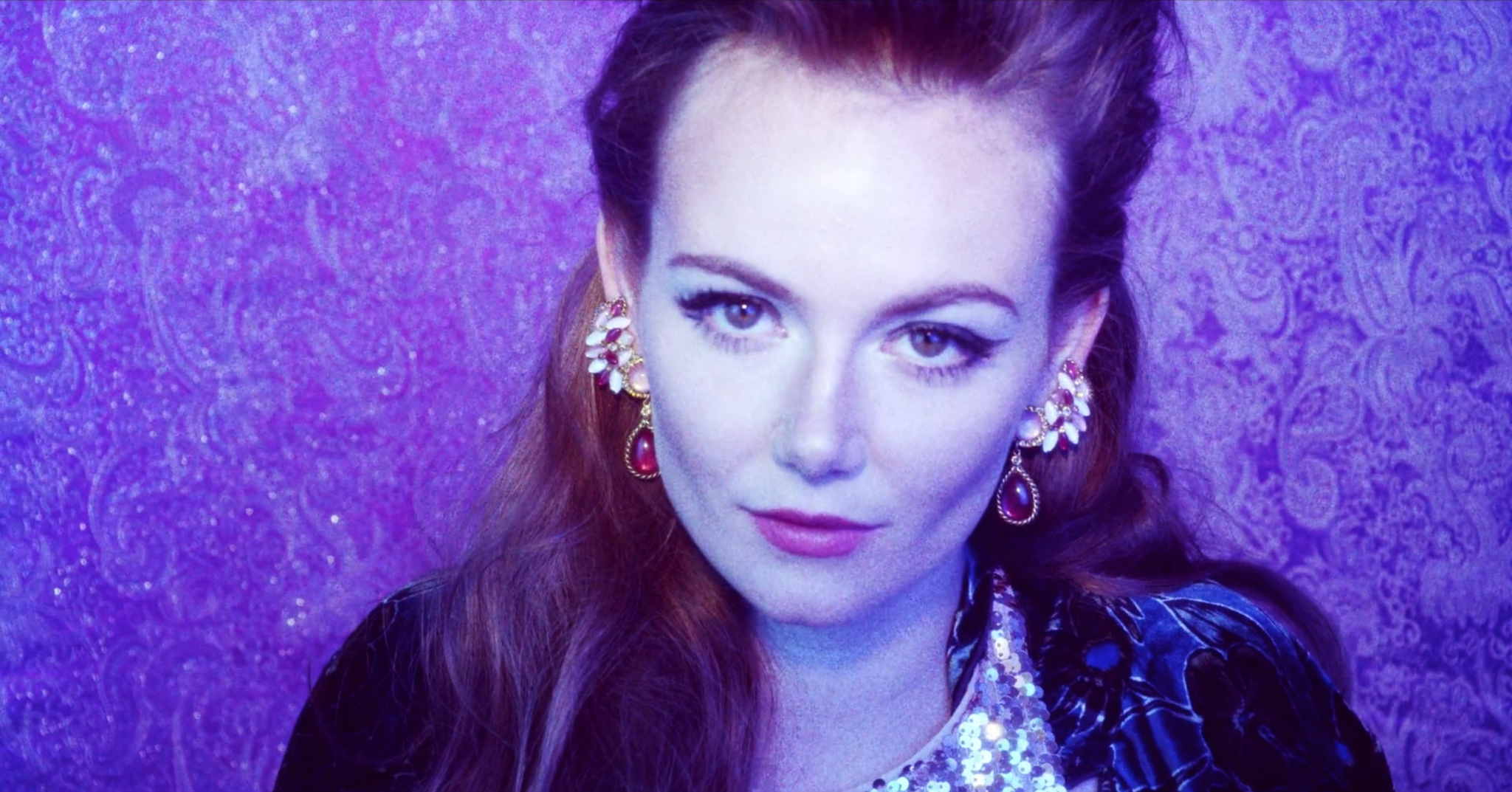 Read more about the article Director Amber Gray video of Andi Matichak for BUST Magazine