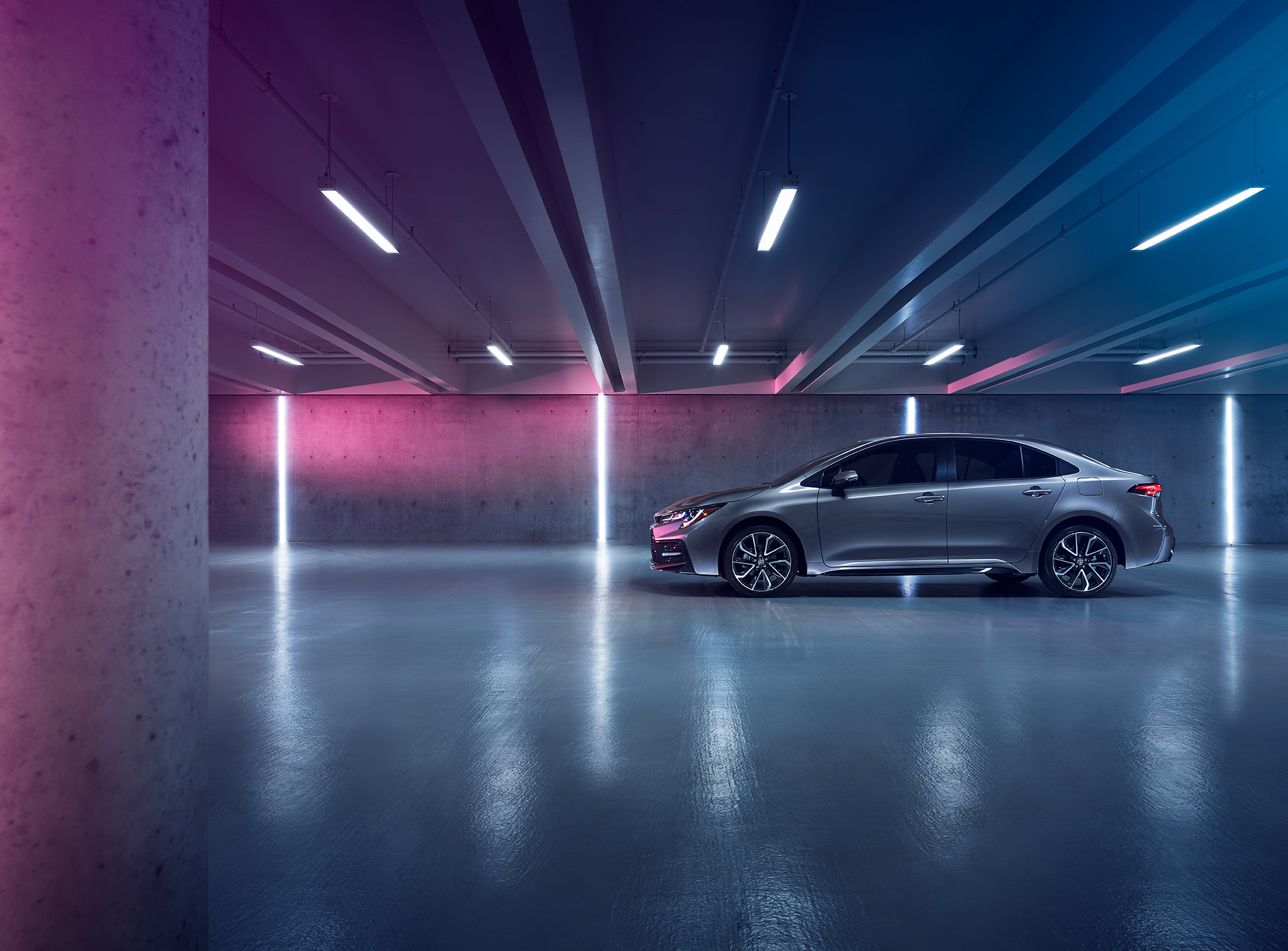 Read more about the article Toyota Corolla photographed by Alex Bernstein