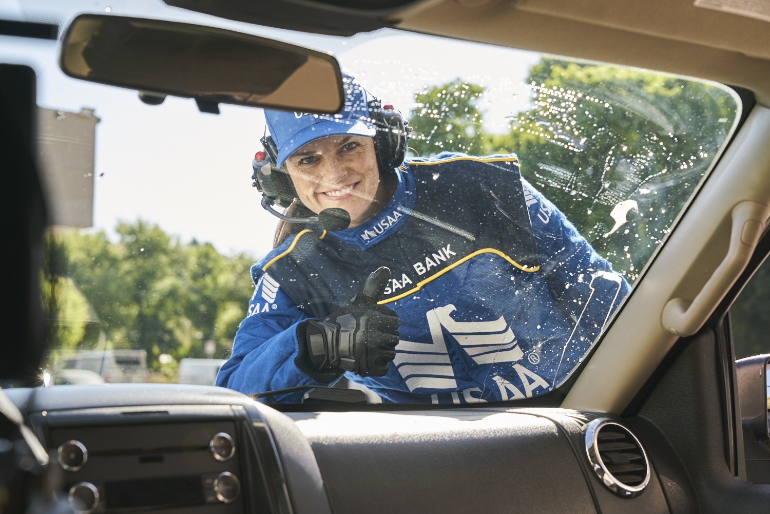 Read more about the article Photographer Ricky Rhodes for USAA