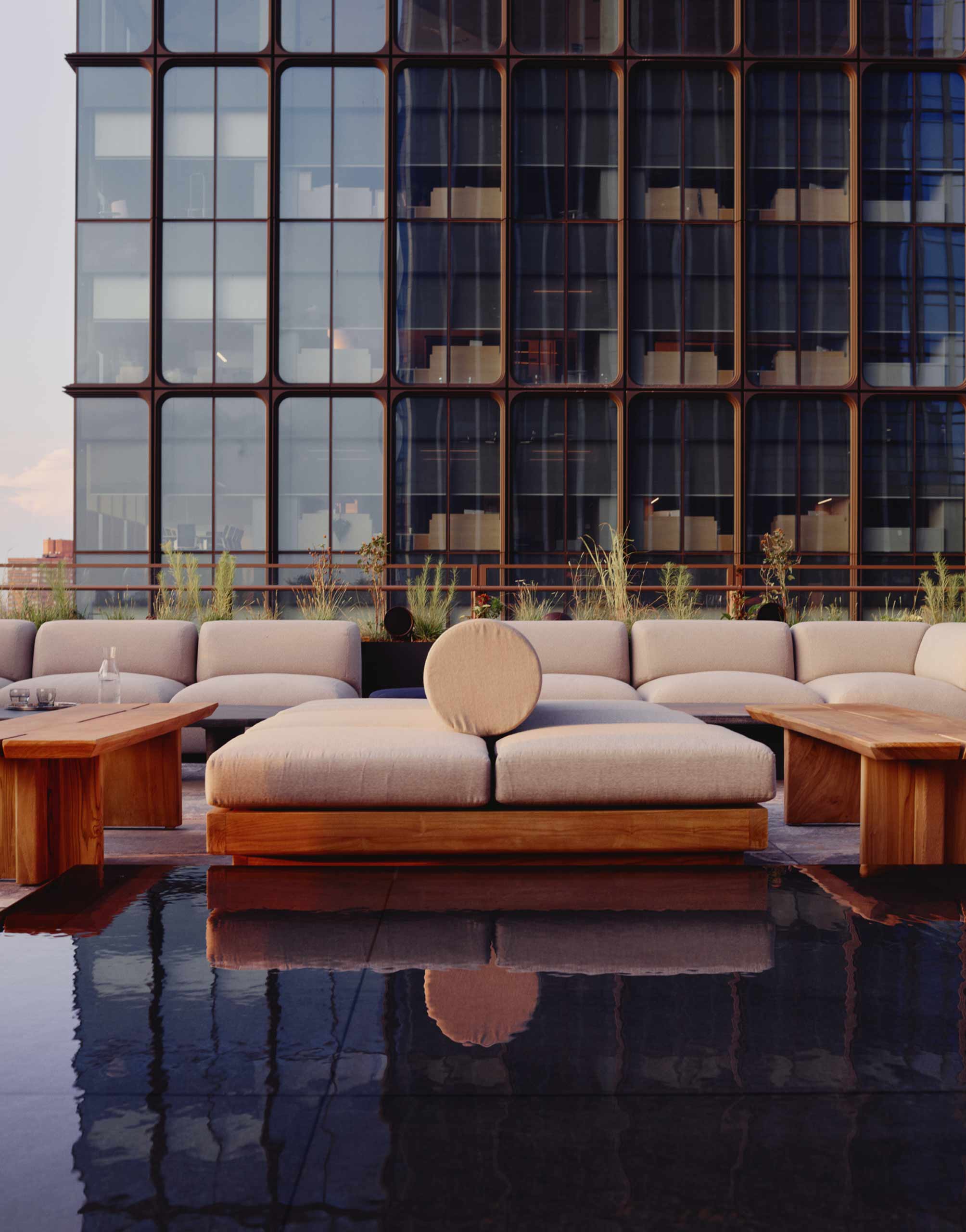 Read more about the article Photographer Collin Hughes for Equinox Hotels