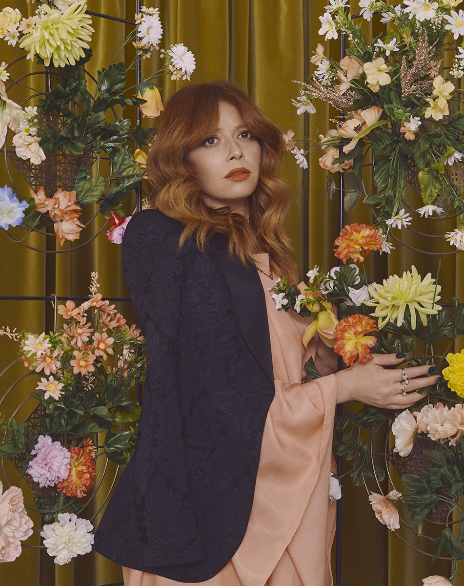 Read more about the article Ramona Rosales photographed Natasha Lyonne for BUST