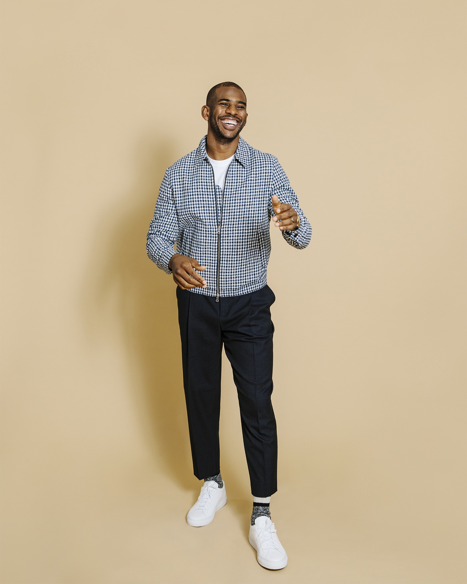 Read more about the article Laurel Golio photographed Chris Paul for Bloomberg Businessweek