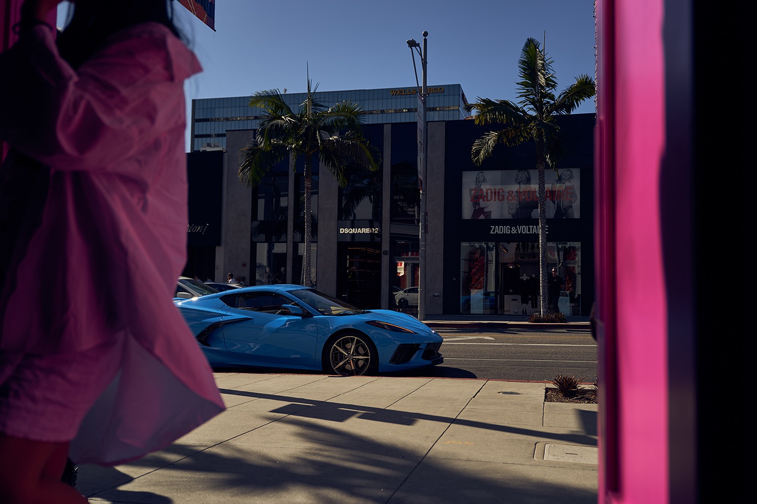 Read more about the article Alex Bernstein photographed the new Chevrolet Corvette C8