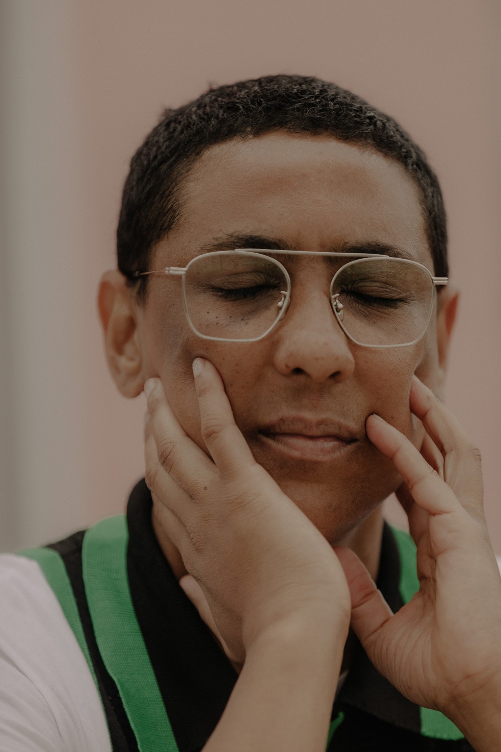 Read more about the article Filmmaker Leilah Weinraub photographed by Elizabeth Weinberg