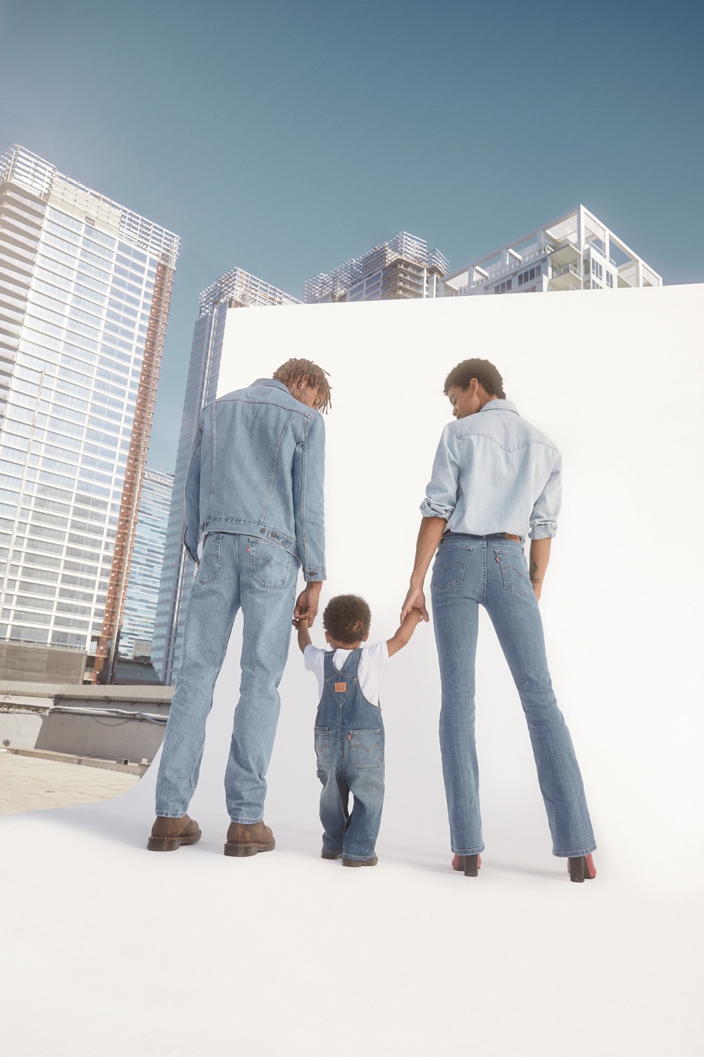 Read more about the article Photographer Elizabeth Weinberg for Levi’s